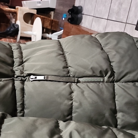 Size small GAP 3/4 coat - Picture 4 of 9